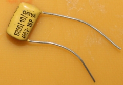 Mullard Mustard Kondensator 0,0068 µF / 6,8 nF 400V